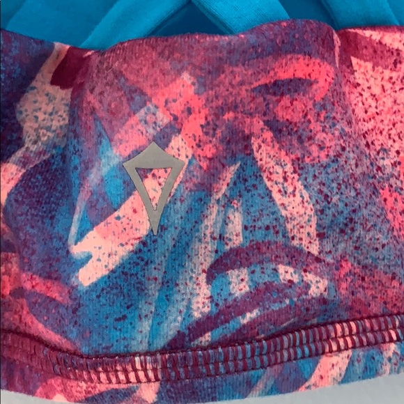 Ivivva Reversable Sports Bra - Picture 3 of 5